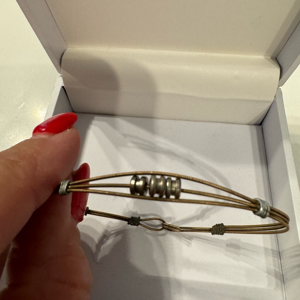 Guitar string bracelet